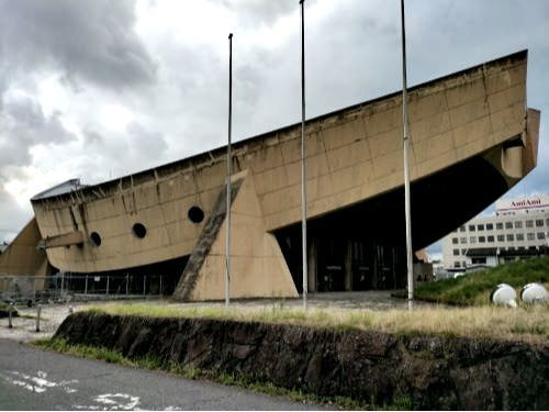 建築家丹下健三が設計した旧香川県立体育館