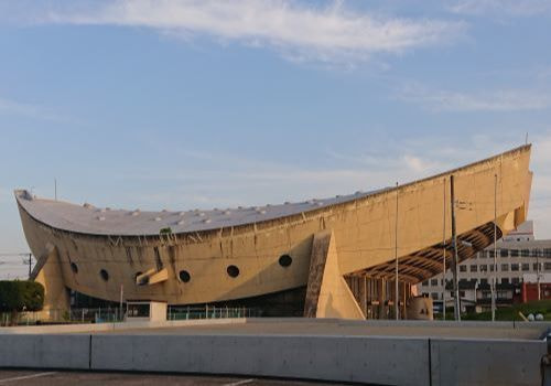 建築家丹下健三が設計した旧香川県立体育館