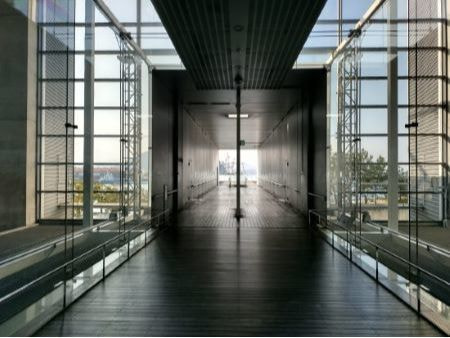 建築家谷口吉生による広島の名建築の一つ広島市環境局中工場