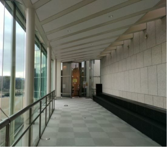 兵庫県立歴史博物館二階廊下