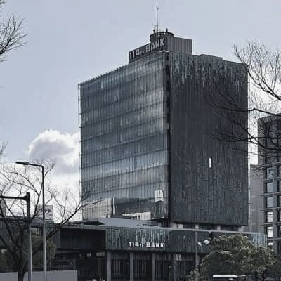 香川県庁舎ロビー