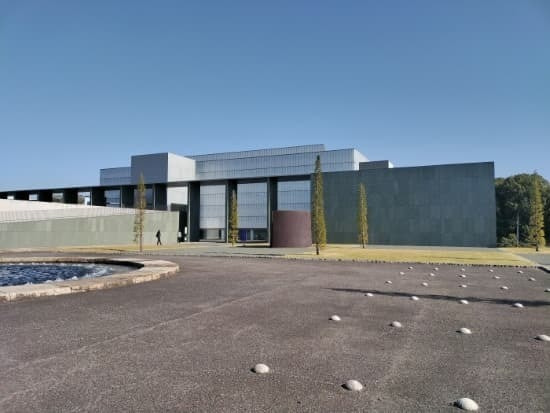 豊田市美術館