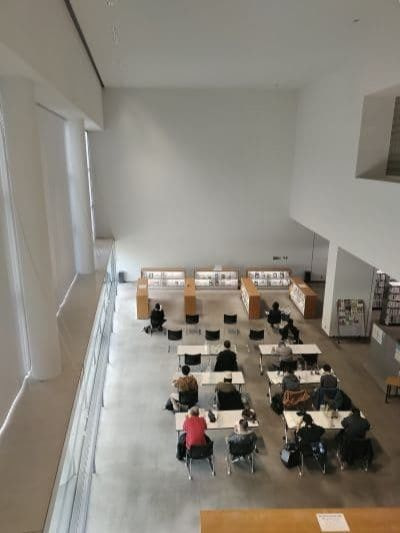 丸亀市立図書館