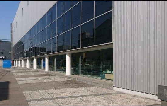 建築家谷口吉生による丸亀市立中央図書館
