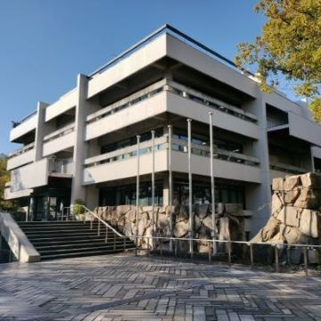 香川の名建築の一つ旧香川県立図書館