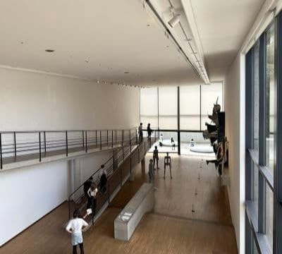 建築家安藤忠雄の設計によるベネッセハウスミュージアム