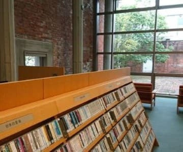 洲本図書館