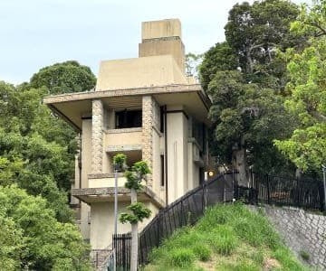 建築家フランク・ロイド・ライトによる旧山邑家住宅