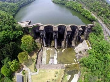 豊稔池堰堤
