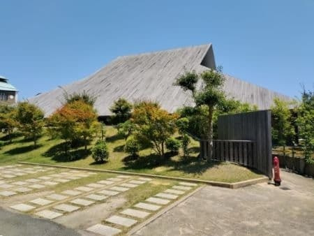 直島ホール 大屋根