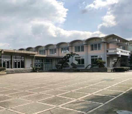 石田高校