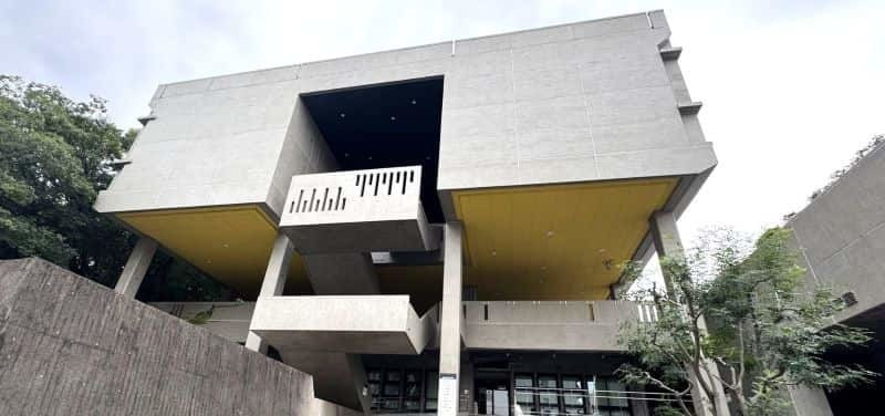 天神山プラザ外観