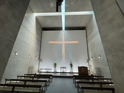 淡路夢舞台　海の教会