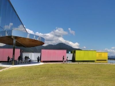 瀬戸内の現代アートが楽しめる坂茂が設計した下瀬美術館